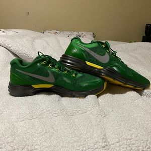 Nike lunar tr1 Oregon ducks tennis shoes
